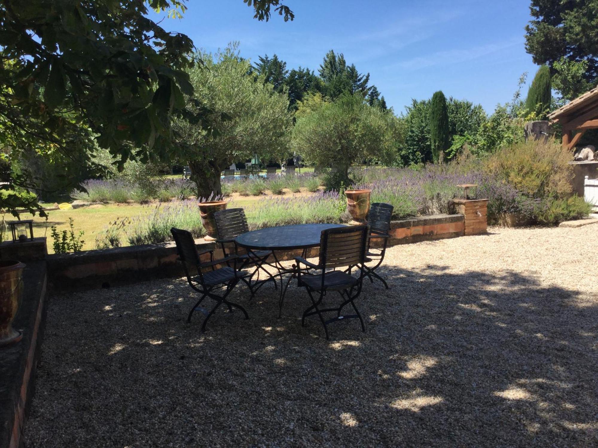 Typical Provencal Farm House Close To L'Isle Sur La Sorgue - 12 Persons 카바용 외부 사진