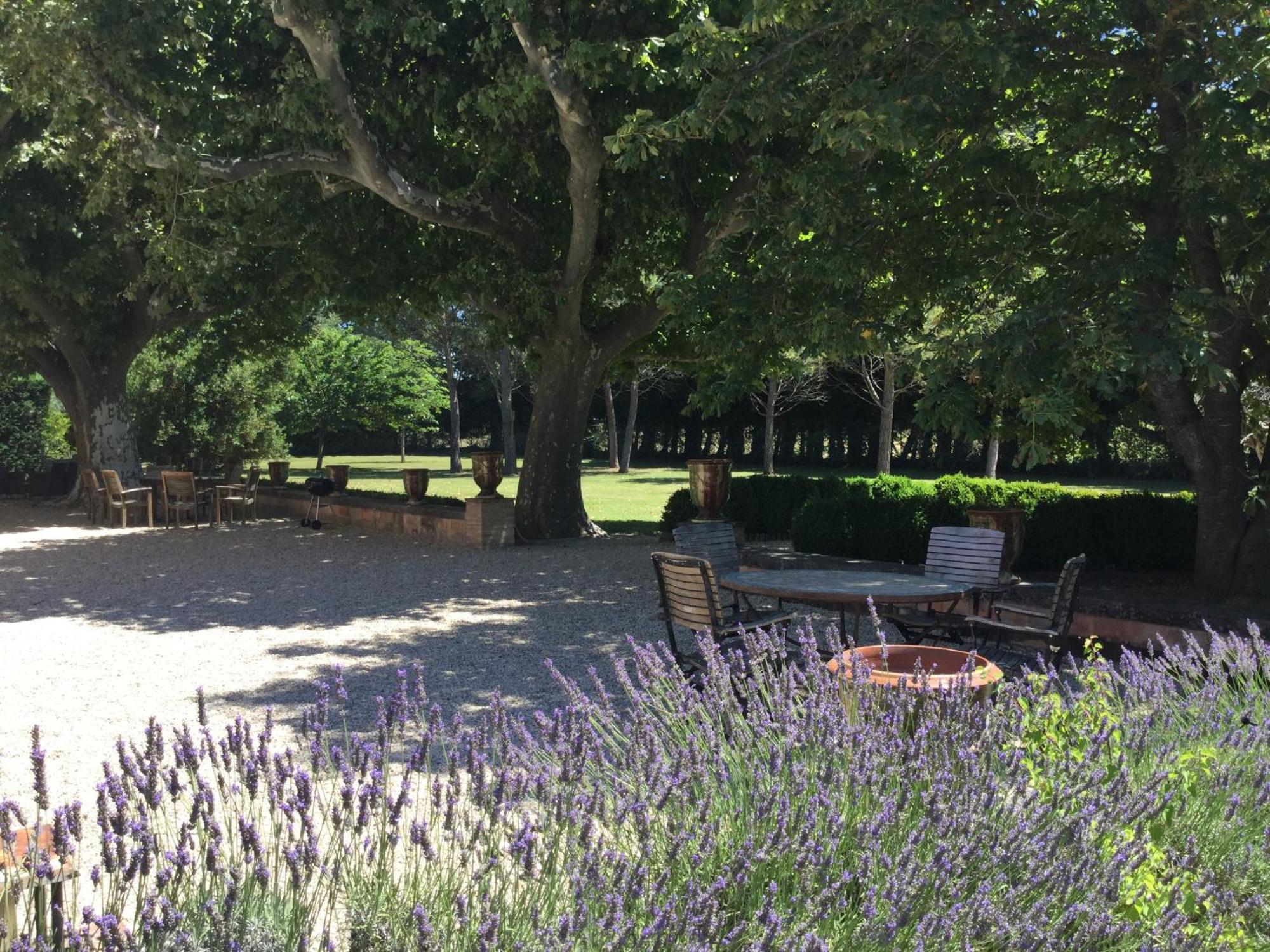 Typical Provencal Farm House Close To L'Isle Sur La Sorgue - 12 Persons 카바용 외부 사진