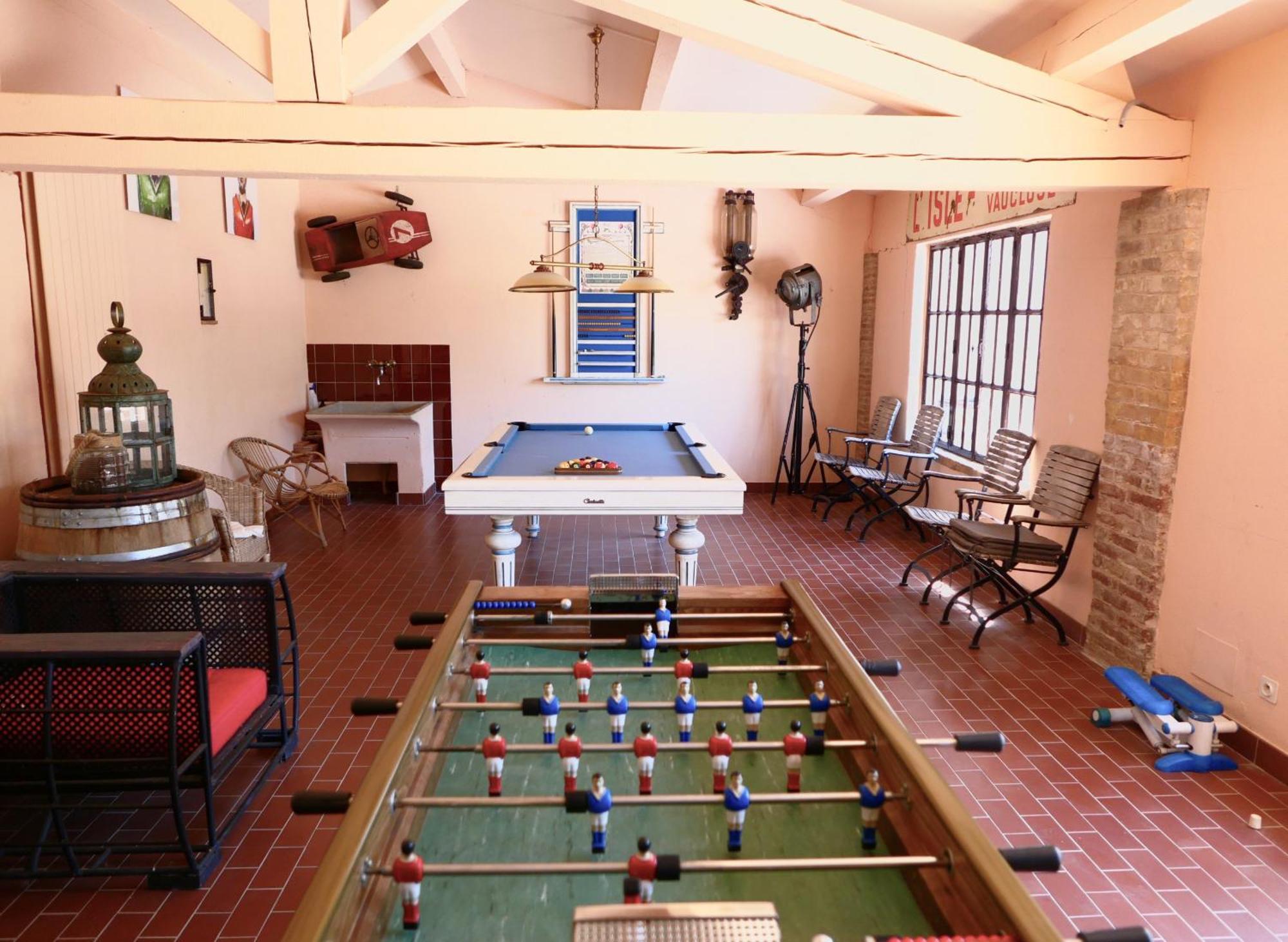 Typical Provencal Farm House Close To L'Isle Sur La Sorgue - 12 Persons 카바용 외부 사진