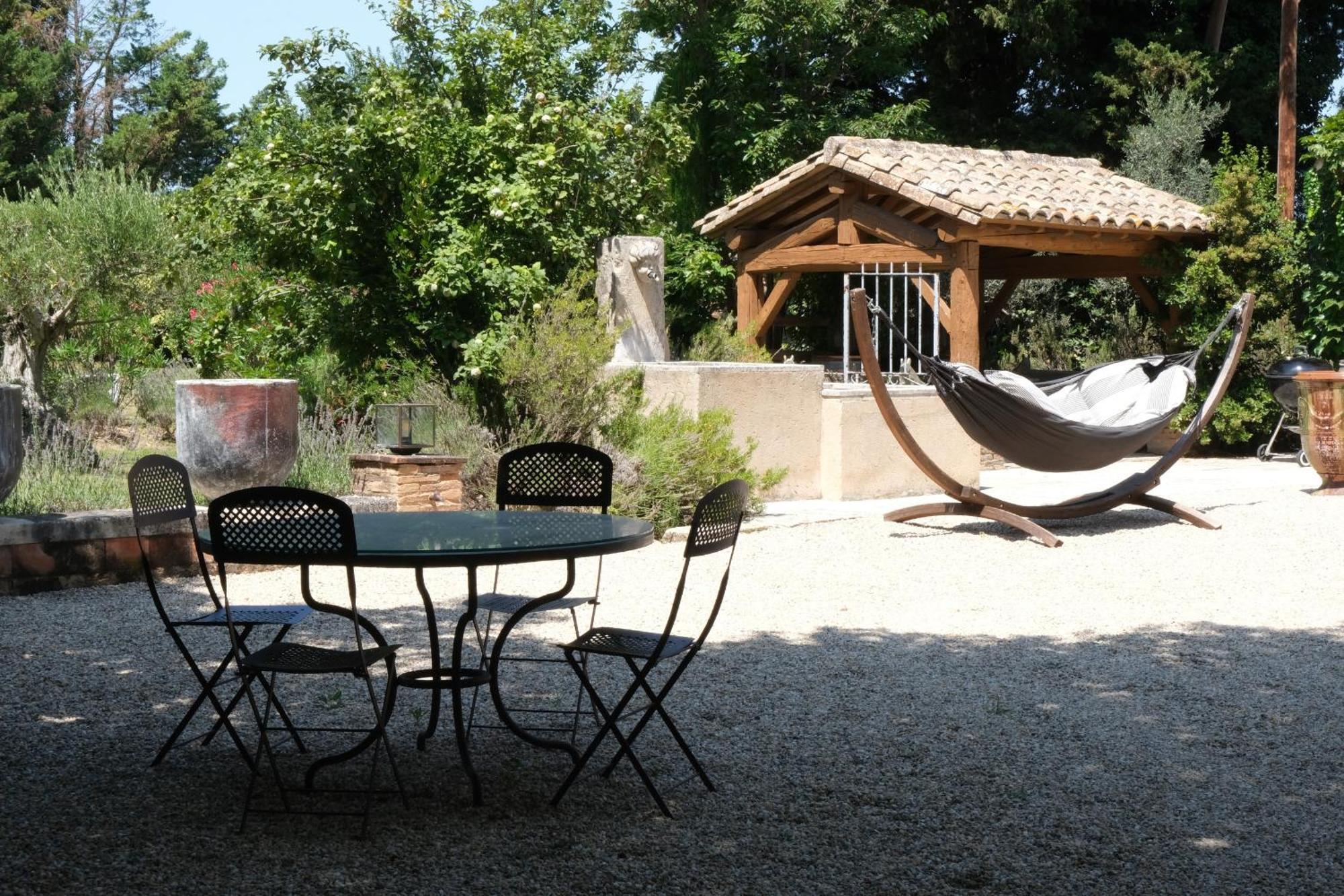 Typical Provencal Farm House Close To L'Isle Sur La Sorgue - 12 Persons 카바용 외부 사진